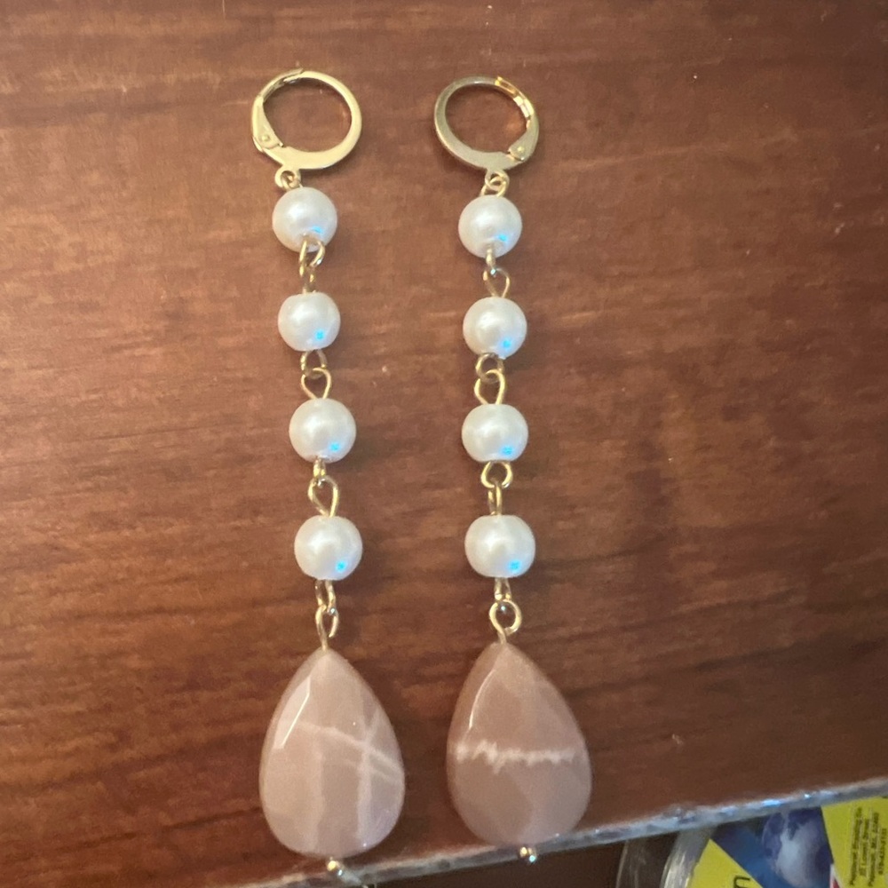 Pearl and peach moonstone earrings
